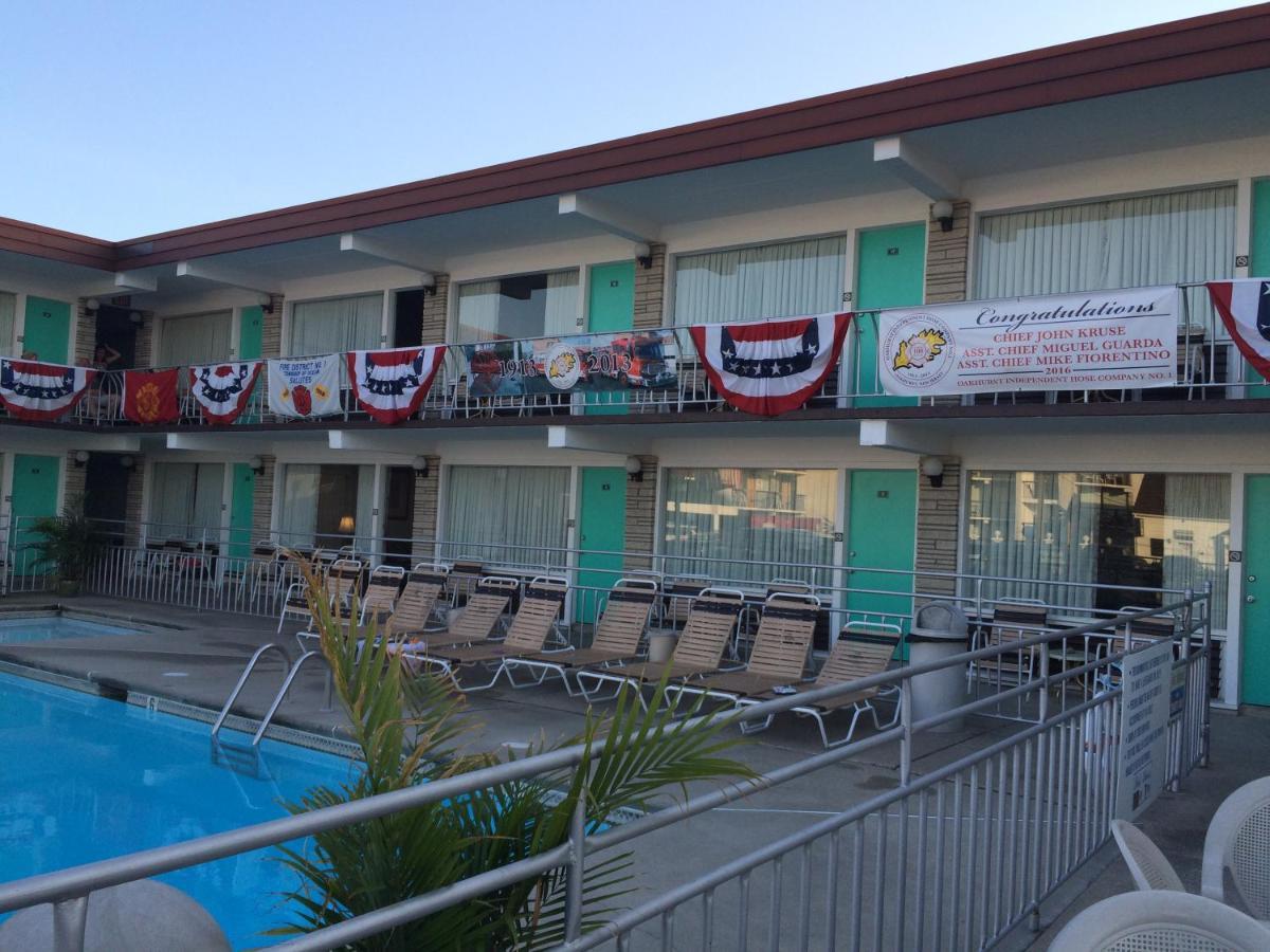 Panoramic Motel & Apts. North Wildwood Exterior photo